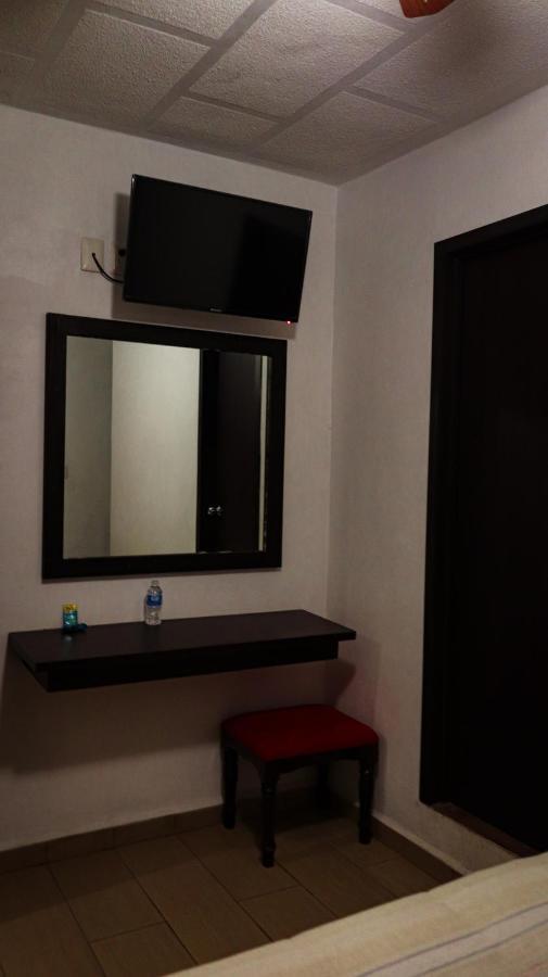 Hotel Las Torres Tehuacán エクステリア 写真